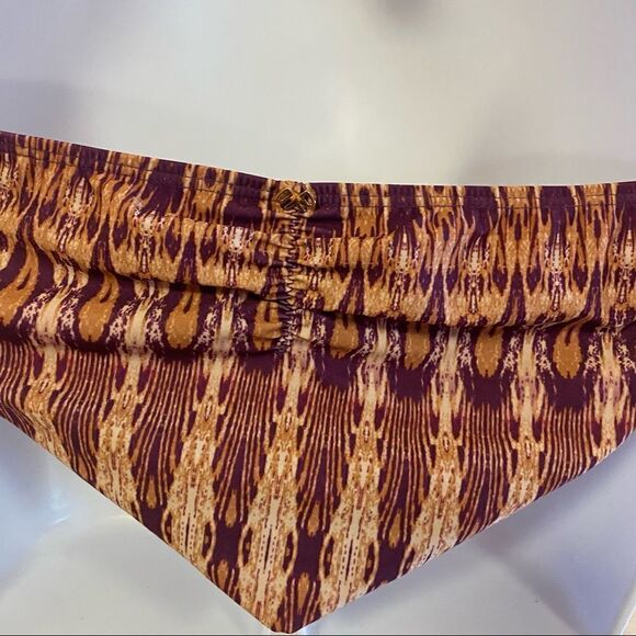 PilyQ Bohemian Rhapsody Underwire Halter Bra TopHipster Bikini Bottom Multi M - Picture 9 of 16